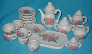 Vintage 20 Piece Miniature Tea Set With Lids