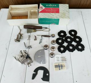 Vintage Singer Sewing Machine Attachments Box - Part 161615