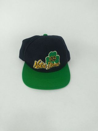 Vintage Notre Dame Fighting Irish Snapback Trucker Hat Ncaa