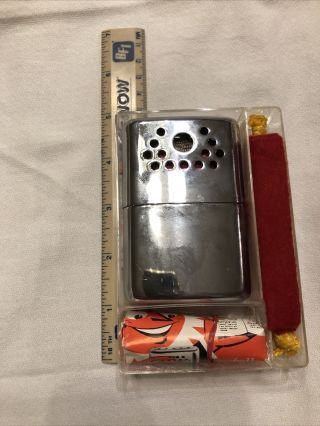 Vintage Jon - E Warmer with Pouch & Plastic Case 2