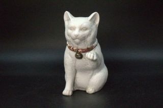 Japanese Old Hirado Porcelain Beckoning Cat Maneki Neko Ornament Smn49