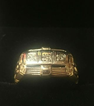 Heavy Estate Vintage 10k Gold 3 Round Diamonds Ring Size 7.  75