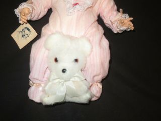 Vintage Gerber Baby Doll Flirty Eye Atlanta Novelty w/ Bear Box (D316) 3