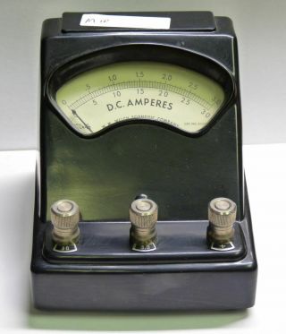 Vintage Welch 3031c Bakelite Dc Ampere Meter Ammeter 0 - 3a 0 - 30a M10