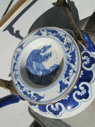 MASSIVE ANTIQUE CHINESE BLUE AND WHITE PORCELAIN TEAPOT SIGNED W/ BRASS HANDLE 3
