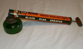 Vintage Black Flag Tin Litho Bug Insecticide Pump Sprayer 1967 Green Glass Jar