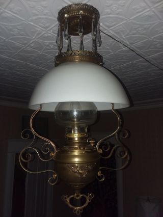 Antique Brass Hanging Parlor Oil/kerosene Lamp