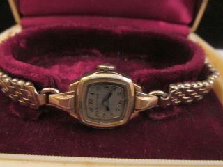 Antique Bulova 17J Ladies 10k GF Wristwatch.  Duchess GF Band/ Display Case NR 3