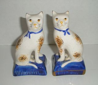 Vintage Pair Miniature Staffordshire Cat Figurines,  Hand Painted