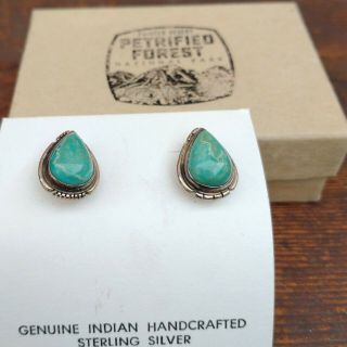 Vtg Genuite Sterling Silver Hand Crafted Teardrop Turquoise Stud Earring Set
