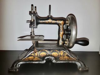 Antique Cast Iron Muller No.  15 Toy Sewing Machine