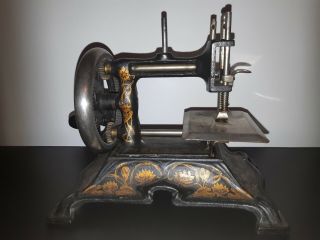 Antique cast iron Muller No.  15 Toy sewing machine 6