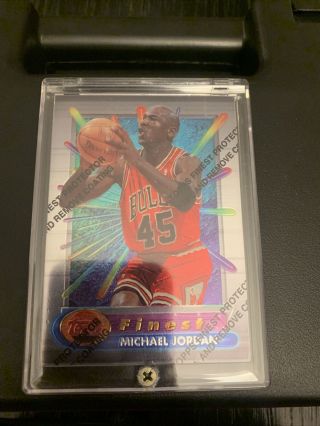 1994/95 Topps Finest Michael Jordan 331 W/ Protective Coating And Casing