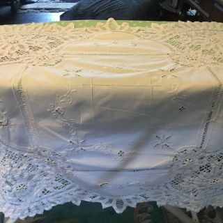 Vintage White Embroidered Cutout And Lace Tablecloth 32” 32”