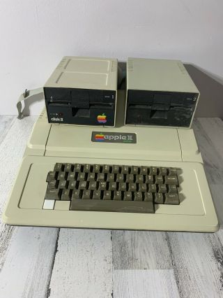 Vintage Antique Apple Ii Plus Computer Model A2s1048 And