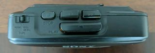 Vintage Sony Walkman WM - FX - 221 Digital Tuning FM/AM Stereo Cassette Player 2