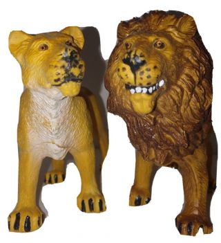 Vintage 1994 Heavy Duty Plastic Pvc Zoo Animal 5.  5 " Figures Lion & Lioness