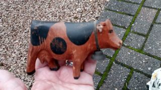 Vintage Naive Carved Wooden Black Forest Model Of A Cow