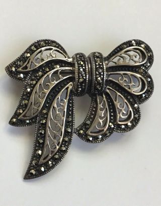 925 Sterling Silver Vintage Marcasite Ribbon Bow Brooch Pin