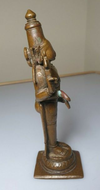 A Stunning 16th /17th Century Bronze Figure Of Vishnu. 2