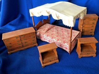 Vtg 5 Piece Bedroom Set Dollhouse Furniture Canopy Bed,  Dresser,  Chest,  2 Side