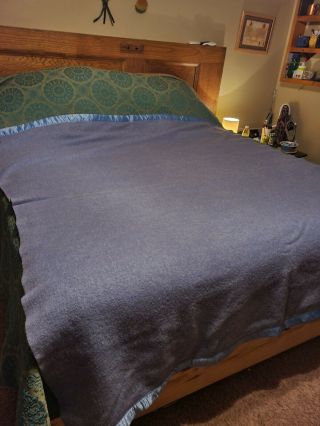 Vintage 100 Virgin Wool Blanket Satin Trim Fleecydown Periwinkle Blue