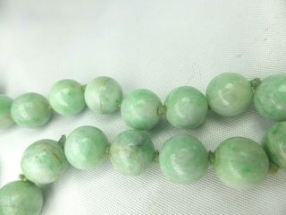 VINTAGE CHINESE APPLE JADE JADEITE BEADS NECKLACE CARVED JADE & W GOLD CLASP 4
