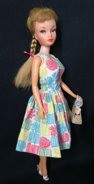 Vintage Miss Suzette Doll - Barbie Clone - W.  T.  Grant - Uneeda