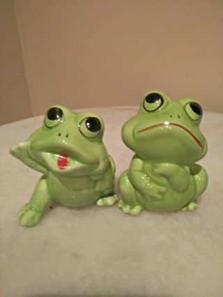Vintage Retro Collectable Salt And Pepper Shakers Frogs