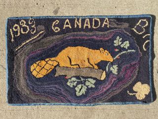 Antique Vintage Canada 1933 Beaver Squirrel Hand - Tufted Hooked Rug Folk Art