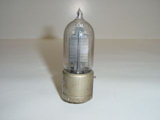 Vintage 1920 ' s Western Electric VT - 1 203A Metal Base Amplifier Tube DUD Display 3