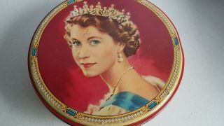 Queen Elizabeth Coronation 1953 Cookie Tin Vintage