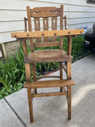 Unusual Arts & Crafts Mission Oak Antique Vintage Wooden Baby Feeding High Chair