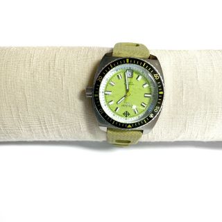 Zodiac Sea Dragon Swiss Quartz Watch With Green Band Swiss Made 100 M Read Info