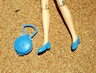 Palitoy Pippa doll vintage Blue Bow - topped Shoes & matching handbag,  1970s,  VGC 2