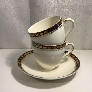 Vintage.  Alfred Meakin Two Cups And One Saucer.  White With Burgundy & Gold 454