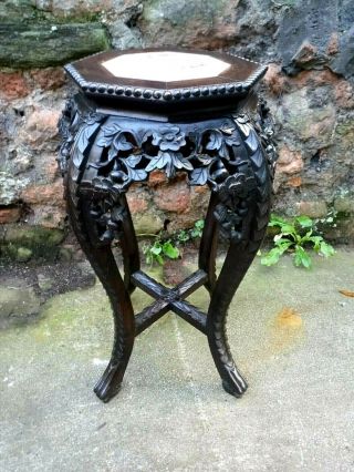 Early 20th Century Chinese Hard Urn Stand With Marble Insert