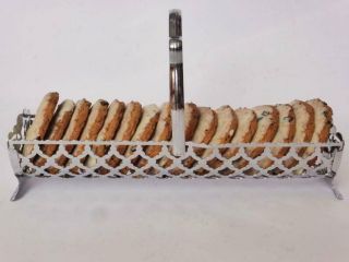 Vintage Silver Plated Cracker Basket / Cookie Tray,  Cute Metal Biscuit Server