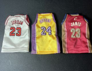2007 - 08 Ultra SE Mini Jersey Michael Jordan,  Kobe Bryant,  Lebron James 3