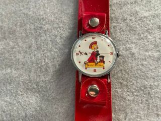 Old Stock Buster Brown Mechanical Wind Up Vintage Watch with the Case 2