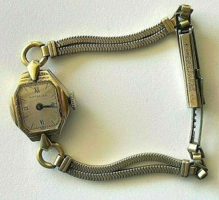 Vintage Ladies Solid 14k Gold Watch 17 Jewel Swiss Made 574322 Ticks