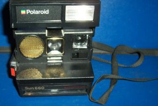 Vintage Polaroid Sun 660 Autofocus Instant Camera With Strap