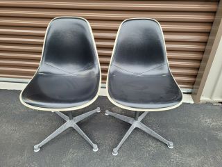 Pair Vintage Herman Miller Eames Naugahyde Fiberglass Shell Chair Swivel Base 3