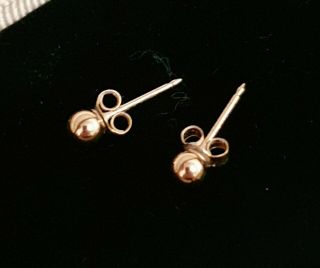 Little Vintage 9ct Gold Stud Ball Earrings 375 9 Carat
