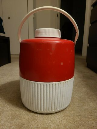 Vintage Coleman Red & White Plastic 2 Gallon Water Cooler Jug 3