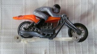 Vintage Hot Wheels Rrrumblers Motorcycle Orange With Rider