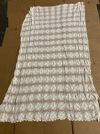 VINTAGE HAND CROCHET ANTIQUE WHITE LACE TABLECLOTH Approx 84 