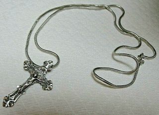 Vintage Sterling Silver Crucifix Cross Necklace 10  W/box.  0.  3 Oz