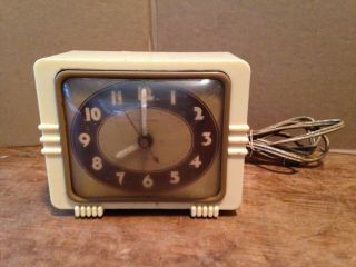 Vintage Ge General Electric Mid Century Alarm Clock