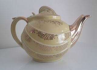 Vintage Hall Canary Yellow & Gold Airflow Teapot 6 Cups Scrolls Vintage